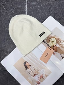Шапка MIU MIU 162338