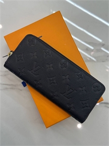 {{productViewItem.photos[photoViewList.activeNavIndex].Alt || productViewItem.photos[photoViewList.activeNavIndex].Description || 'Кошелек LOUIS VUITTON'}}