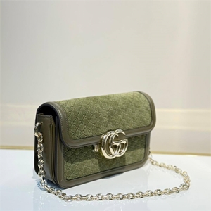 {{productViewItem.photos[photoViewList.activeNavIndex].Alt || productViewItem.photos[photoViewList.activeNavIndex].Description || 'Сумка GUCCI'}}