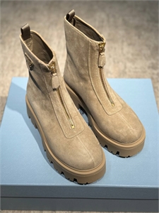 {{productViewItem.photos[photoViewList.activeNavIndex].Alt || productViewItem.photos[photoViewList.activeNavIndex].Description || 'Ботинки PRADA'}}