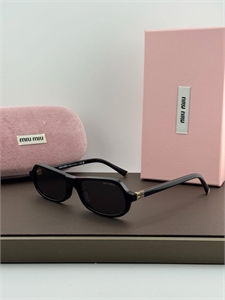 Очки MIU MIU 181736