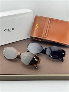 {{productViewItem.photos[photoViewList.activeNavIndex].Alt || productViewItem.photos[photoViewList.activeNavIndex].Description || 'Очки CELINE'}}