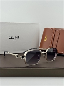 {{productViewItem.photos[photoViewList.activeNavIndex].Alt || productViewItem.photos[photoViewList.activeNavIndex].Description || 'Очки CELINE'}}