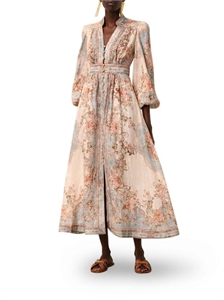 {{productViewItem.photos[photoViewList.activeNavIndex].Alt || productViewItem.photos[photoViewList.activeNavIndex].Description || 'Платье ZIMMERMANN'}}