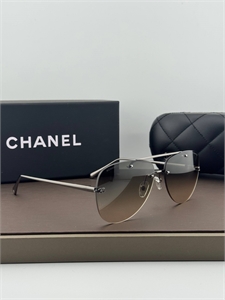 {{productViewItem.photos[photoViewList.activeNavIndex].Alt || productViewItem.photos[photoViewList.activeNavIndex].Description || 'Очки CHANEL'}}