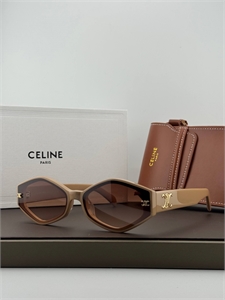 {{productViewItem.photos[photoViewList.activeNavIndex].Alt || productViewItem.photos[photoViewList.activeNavIndex].Description || 'Очки CELINE'}}