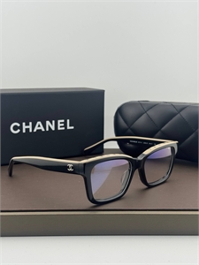 {{productViewItem.photos[photoViewList.activeNavIndex].Alt || productViewItem.photos[photoViewList.activeNavIndex].Description || 'Очки CHANEL'}}