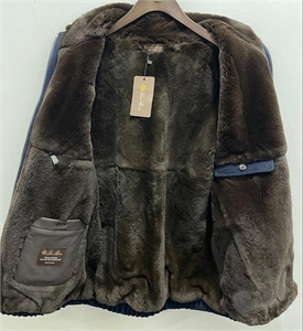 Кашемировая безрукавка LP на меху 104785 - фото 101328 Кашемировая безрукавка LP на меху 104785 - фото 101328