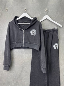 Спортивный костюм CHROME HEARTS 104812 - фото 101517 Спортивный костюм CHROME HEARTS 104812 - фото 101517