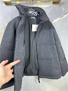 Куртка  BRUNELLO CUCINELLI 104957