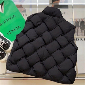 Жилет  BOTTEGA VENETA 105083 - фото 102829 Жилет  BOTTEGA VENETA 105083 - фото 102829