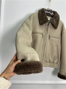 Дублёнка BRUNELLO CUCINELLI 105183 - фото 103240 Дублёнка BRUNELLO CUCINELLI 105183 - фото 103240