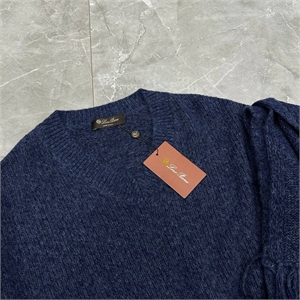 Свитер LORO PIANA шарф в комплекте 105423 - фото 104096 Свитер LORO PIANA шарф в комплекте 105423 - фото 104096