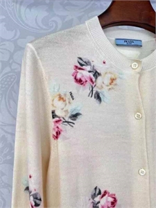 Кардиган PRADA 105516 - фото 104358 Кардиган PRADA 105516 - фото 104358