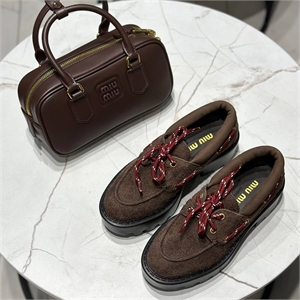 Лоферы MIU MIU 107577