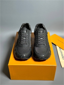 Кроссовки Louis Vuitton 109102 - фото 111414