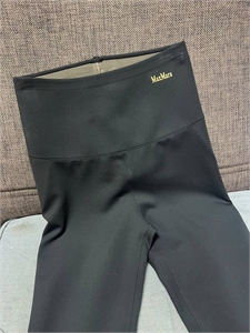 Леггинсы Max Mara 109458 - фото 112645 Леггинсы Max Mara 109458 - фото 112645