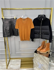 Юбка BALENCIAGA 109675 - фото 113276 Юбка BALENCIAGA 109675 - фото 113276