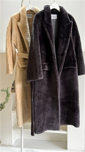 Меховое пальто  BRUNELLO CUCINELLI 109690 - фото 113359