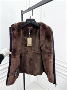 Кашемировый жилет LP на меху 110135 - фото 115066