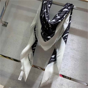 Платок DIOR 110614 - фото 116834 Платок DIOR 110614 - фото 116834