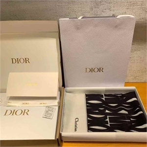 Платок DIOR 110614 - фото 116836 Платок DIOR 110614 - фото 116836