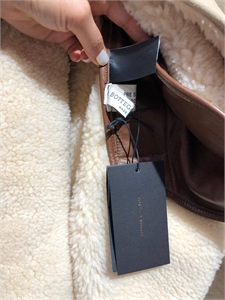 Дубленка  BOTTEGA VENETA Мех Цигейка 111276 - фото 118966 Дубленка  BOTTEGA VENETA Мех Цигейка 111276 - фото 118966