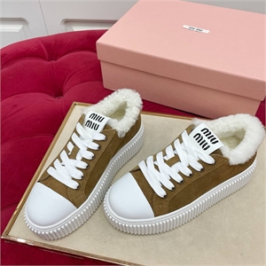 Кроссовки MIU MIU 111334 - фото 119159 Кроссовки MIU MIU 111334 - фото 119159