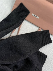 Водолазка MIU MIU 111790 - фото 120665 Водолазка MIU MIU 111790 - фото 120665