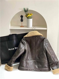 Дубленка ACNE STUDIOS 111807 - фото 120747 Дубленка ACNE STUDIOS 111807 - фото 120747