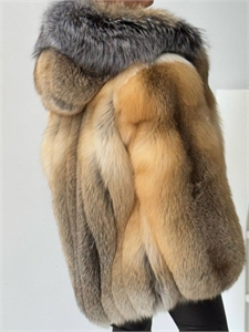Полушубок FENDI Лиса 111931 - фото 121165 Полушубок FENDI Лиса 111931 - фото 121165