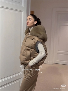 Жилет LORO PIANA 111940