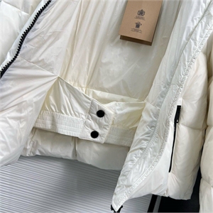 Куртка BURBERRY 111944