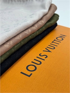 Шарф LOUIS VUITTON 112367 - фото 122933 Шарф LOUIS VUITTON 112367 - фото 122933