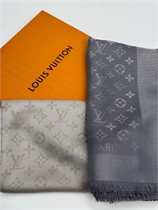 Шарф LOUIS VUITTON 112370 - фото 122947 Шарф LOUIS VUITTON 112370 - фото 122947