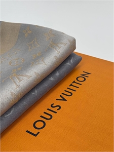 Шарф LOUIS VUITTON 112371 - фото 122951 Шарф LOUIS VUITTON 112371 - фото 122951