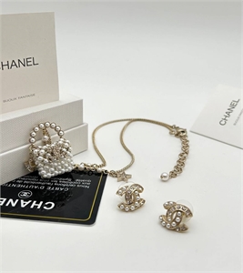 Серьги CHANEL 112576 - фото 124093 Серьги CHANEL 112576 - фото 124093