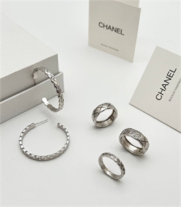 Серьги CHANEL 112586 - фото 124139 Серьги CHANEL 112586 - фото 124139