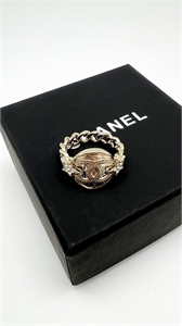 Кольцо  CHANEL 112652 - фото 124489 Кольцо  CHANEL 112652 - фото 124489