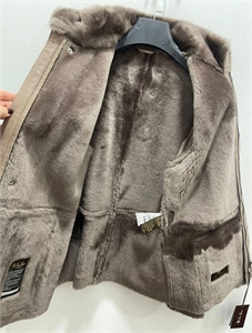Дублёнка Loro Piana 112774 - фото 124879 Дублёнка Loro Piana 112774 - фото 124879