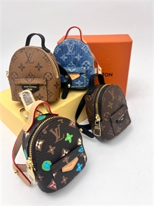 Брелок LOUIS VUITTON 112946 - фото 125553