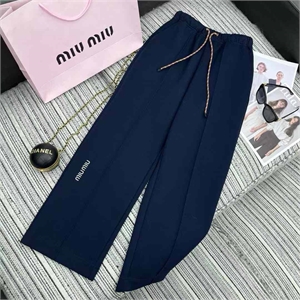 Спортивный костюм MIU MIU 112983 - фото 125700 Спортивный костюм MIU MIU 112983 - фото 125700