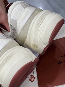 Кроссовки LP NEW BALANCE 111929 - фото 125948 Кроссовки LP NEW BALANCE 111929 - фото 125948