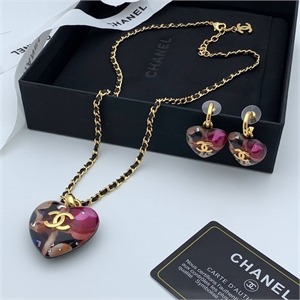 Подвеска CHANEL 113096 - фото 126139 Подвеска CHANEL 113096 - фото 126139