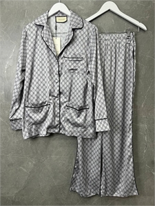 Костюм тройка GUCCI 113193 - фото 126604 Костюм тройка GUCCI 113193 - фото 126604