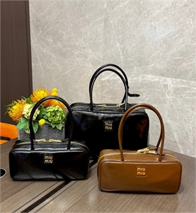 Сумка MIU MIU 113209 - фото 126715