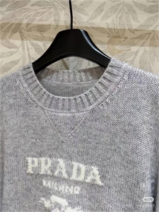 Свитер PRADA 113493 - фото 127705 Свитер PRADA 113493 - фото 127705