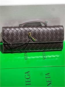 Клатч BOTTEGA VENETA 113700 - фото 128514