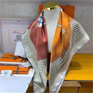 Платок HERMES 113840 - фото 128983