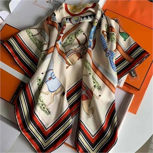 Платок HERMES 113841 - фото 128999